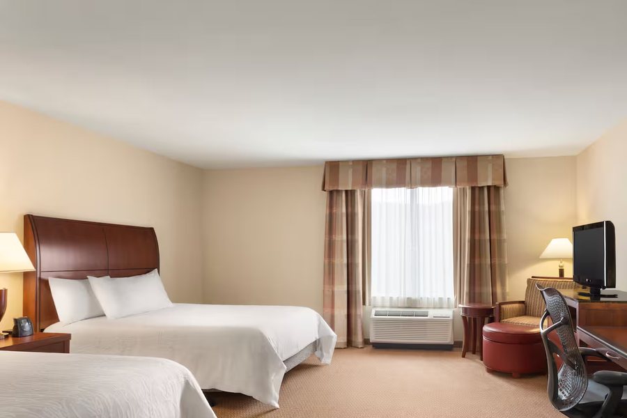 Inn at Price Tower — Guest room
