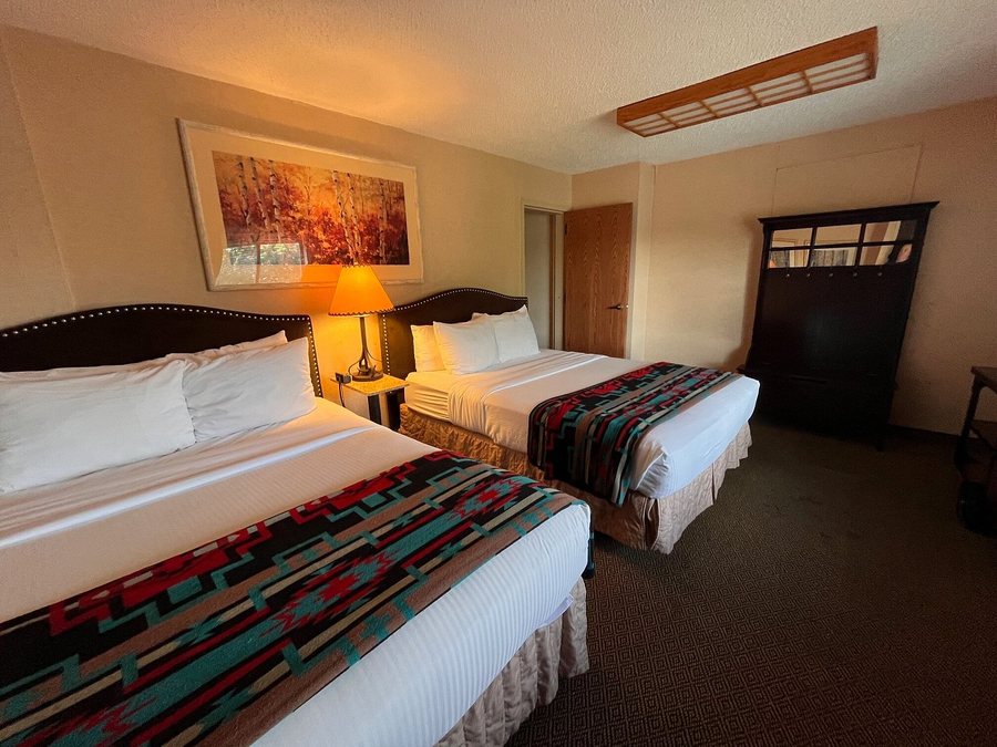 Inn At Santa Fe SureStay Collection By Best Western — Guest room