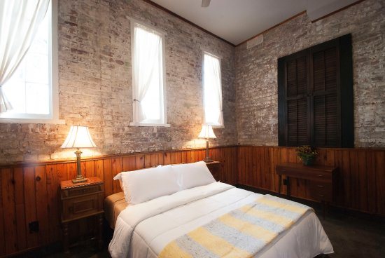 Inn at the Old Jail — Guest room
