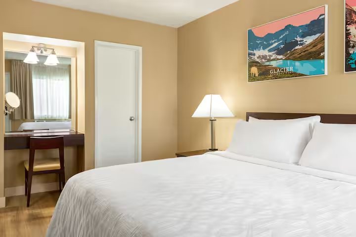 Inn at the Presidio — Guest room