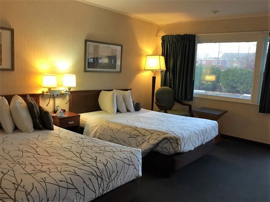 Inn on Putney Road Bed and Breakfast — Guest room