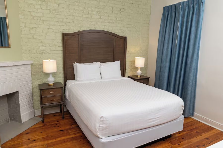 Inn on Ursulines — Guest room