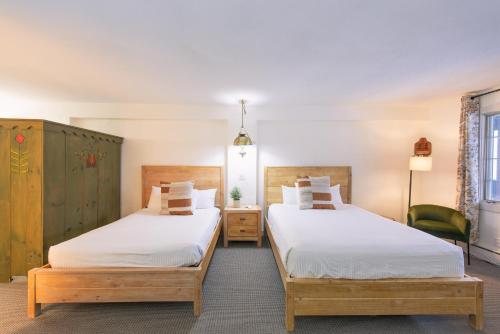 Innsbruck Inn at Stowe — Guest room