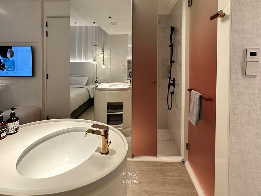 INNSiDE by Melia Bangkok Sukhumvit — Bathroom