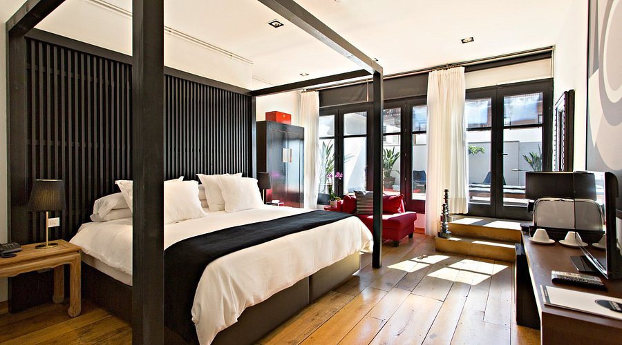 Inside Barcelona Apartments Mercat Barcelona Catalonia — Guest room