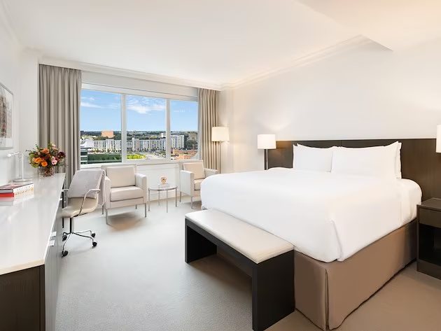 Intercontinental Cleveland By IHG — Guest room