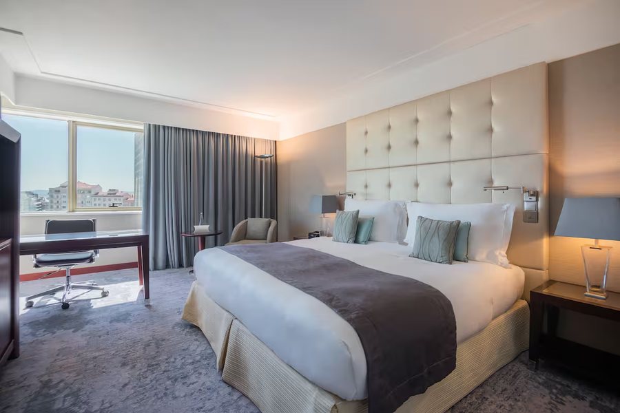 InterContinental Lisbon by IHG — Guest room