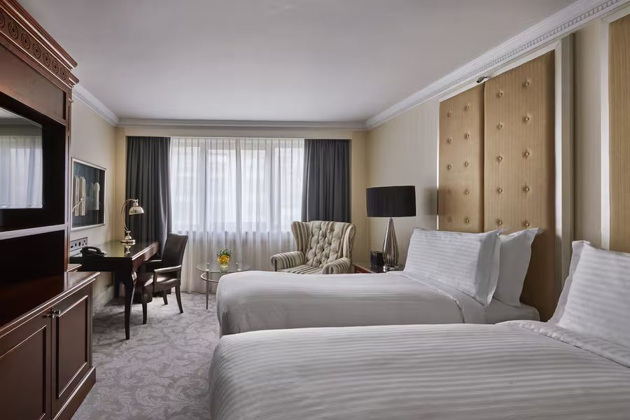 InterContinental London Park Lane by IHG — Guest room