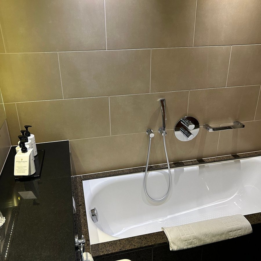 InterContinental London The O2 By IHG — Bathroom