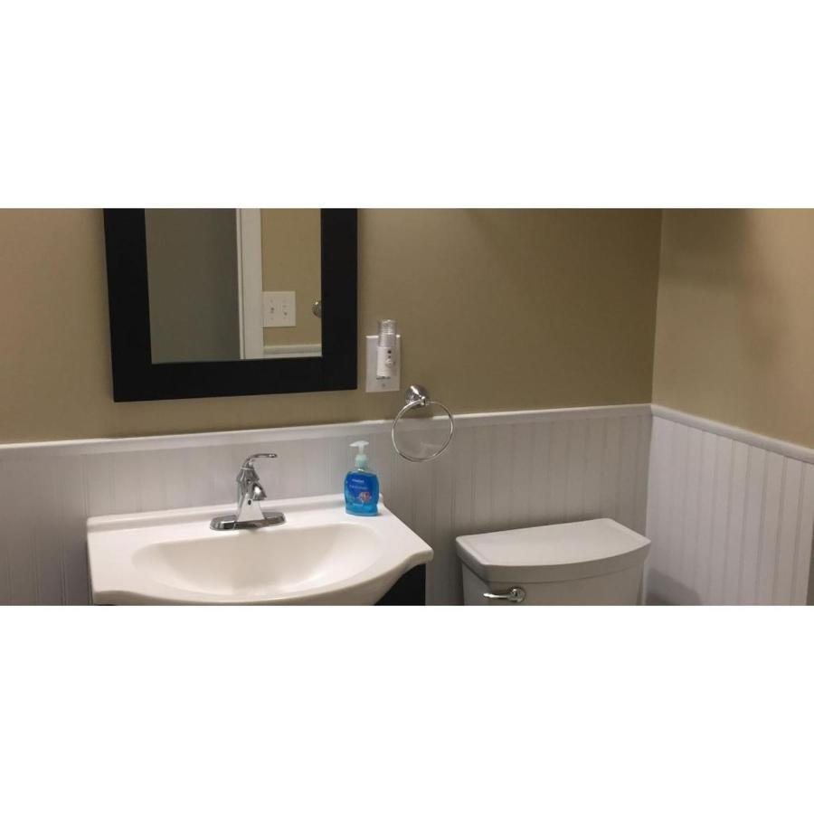 Interlake RV Park — Bathroom