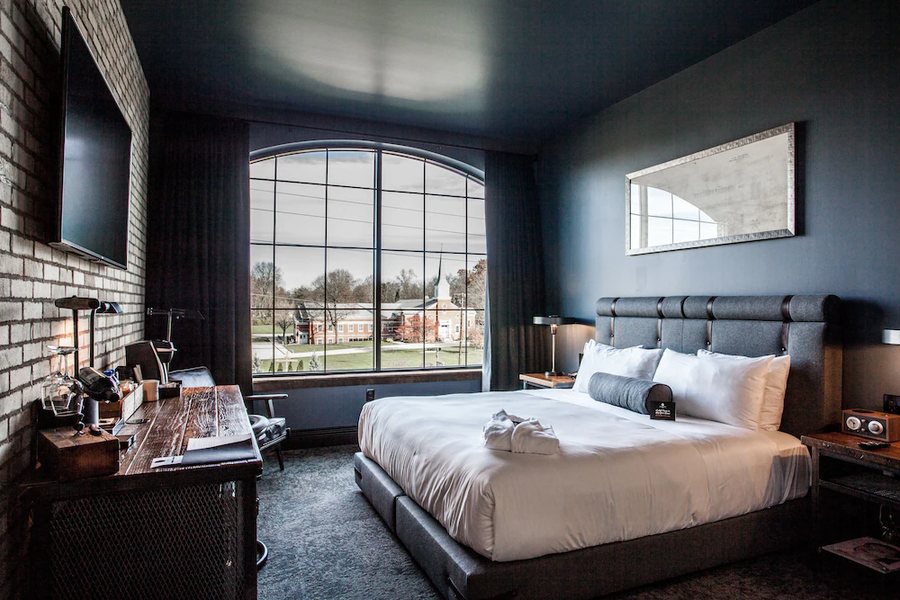 Ironworks Hotel Indy Indianapolis Indiana — Guest room
