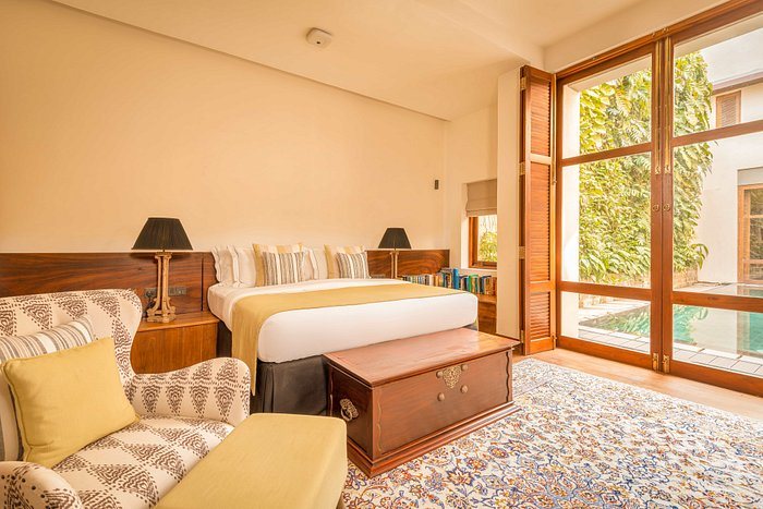 Ishq Colombo — Guest room