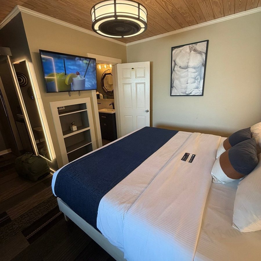 Island House Key West — Guest room