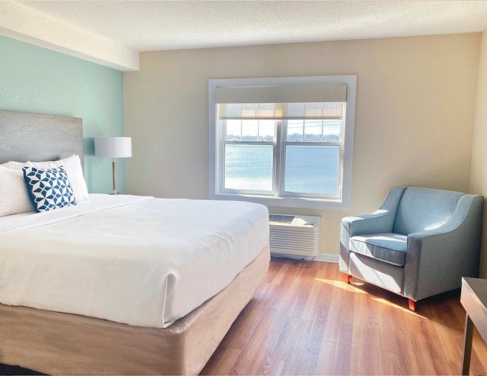 Island Inn of Atlantic Beach — Guest room