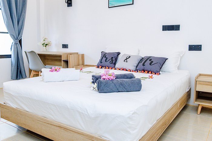 Island Luxury Boutique Hotel — Guest room