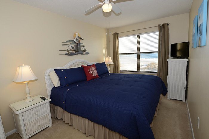 Island Winds West — Guest room