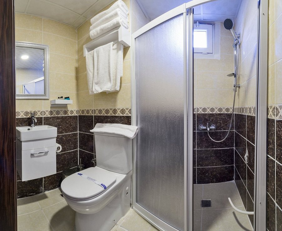 Istanbul Paradise Hotel Istanbul — Bathroom