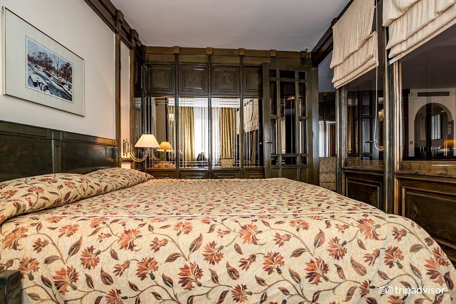 Istanbul Royal Hotel Istanbul — Guest room