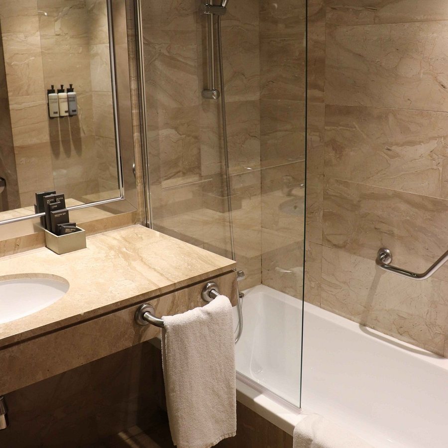 Itaca Hostel Barcelona Catalonia — Bathroom