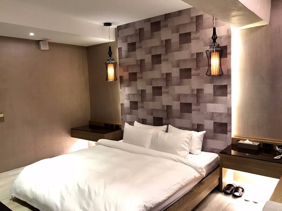 J J RV Park — Guest room