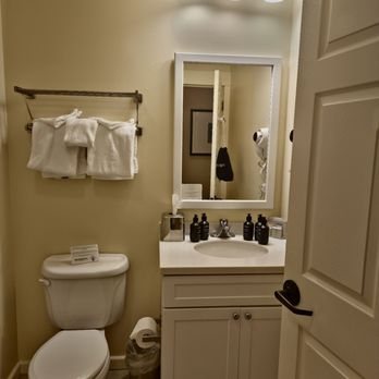 Jackson Gore Village A Vail Resorts Property — Bathroom