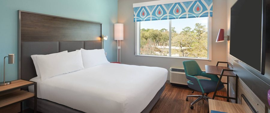 Jacksonville South — Guest room