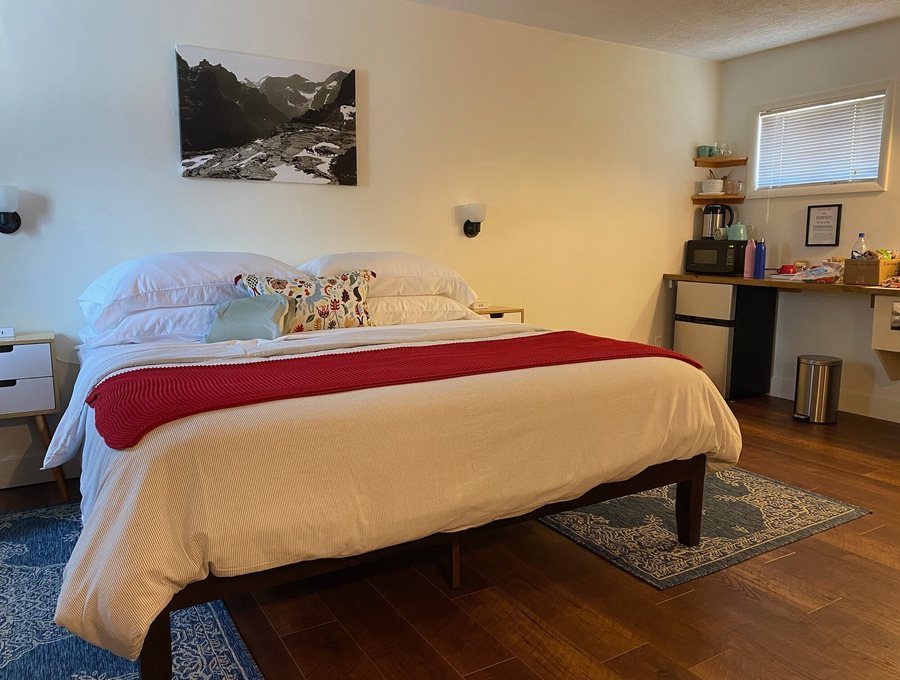 Jacobson s Cottages — Guest room