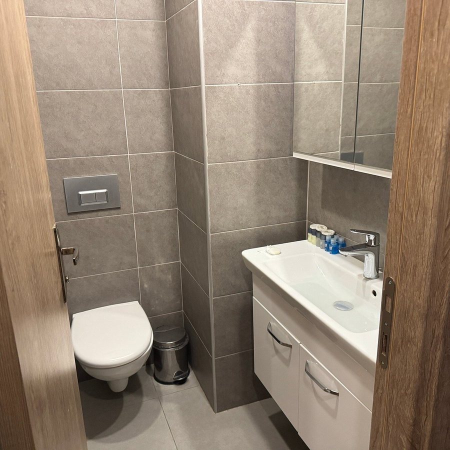 Jaff Hotels NisantasI Istanbul — Bathroom