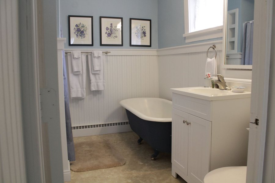 Jailer s Inn Bed and Breakfast — Bathroom
