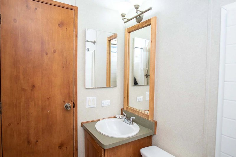 Jellystone Park Tyler — Bathroom