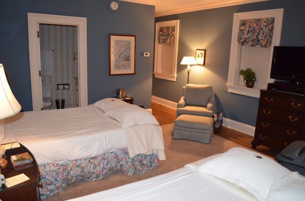 John Rutledge House Inn — Guest room