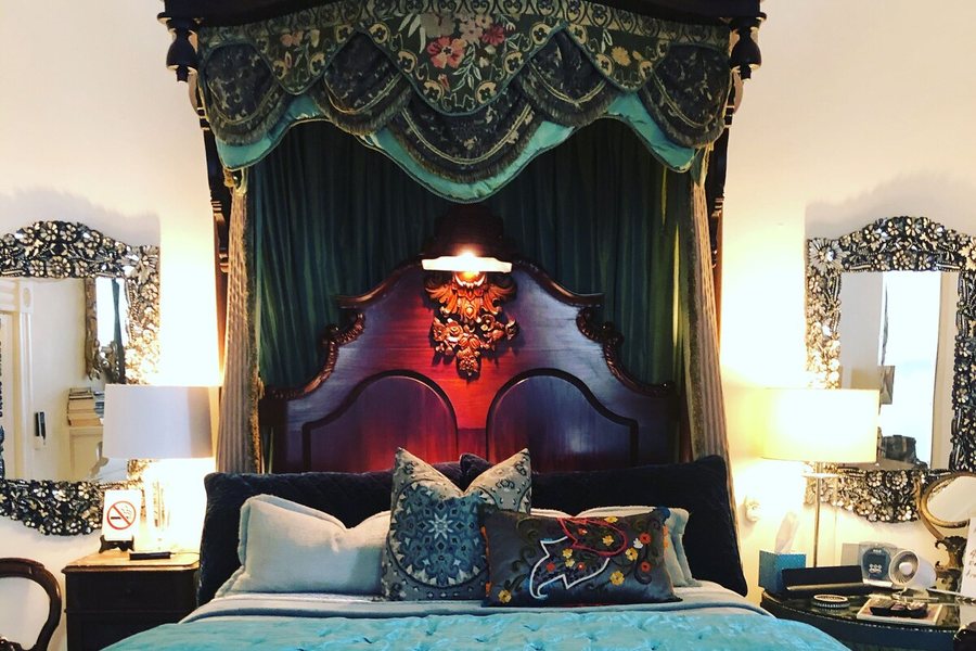 John Thomas Bed and Breakfast — Guest room