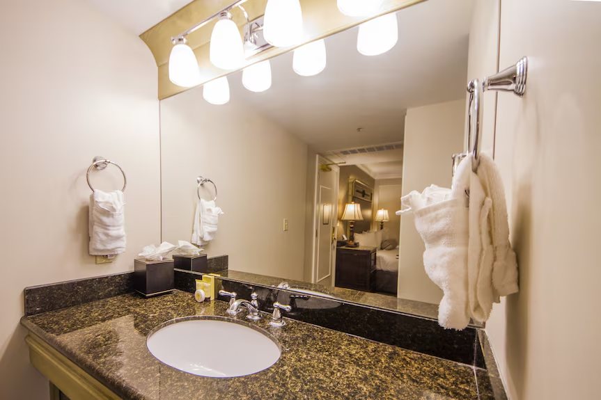 Johnson s of St Mary — Bathroom
