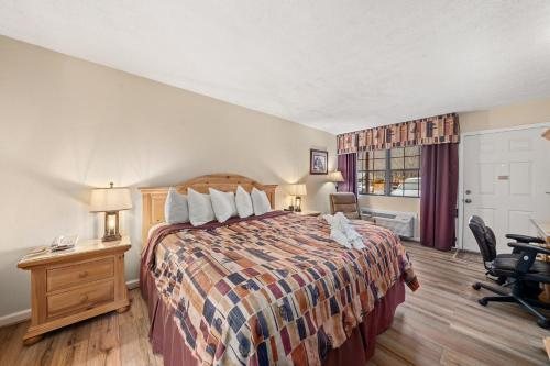 Jonathan Creek Inn and Villas — Guest room