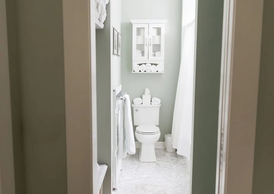 Jorgenson House Bed and Breakfast — Bathroom