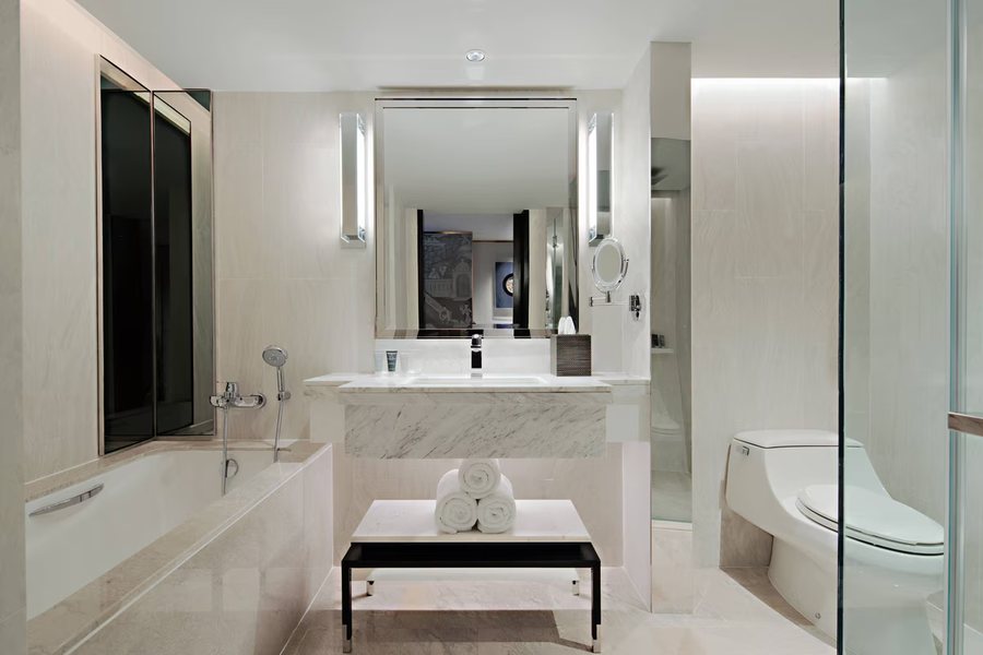Josh Hotel — Bathroom