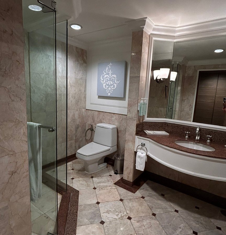 Jubilee Prestige Hotel Ratchadapisek — Bathroom