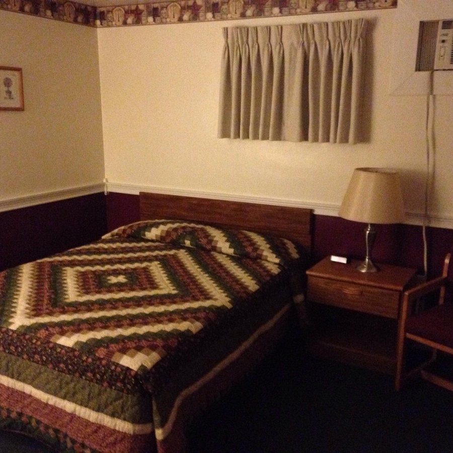 Judy s Motel Bedford — Guest room
