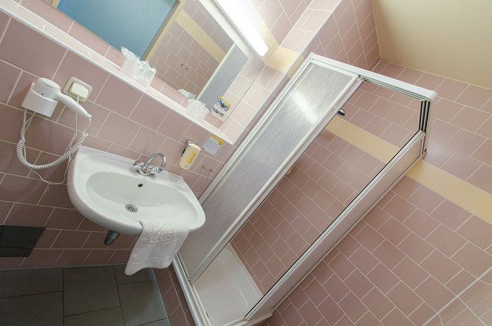 Jufa Hotel Bruck An Der Mur — Bathroom