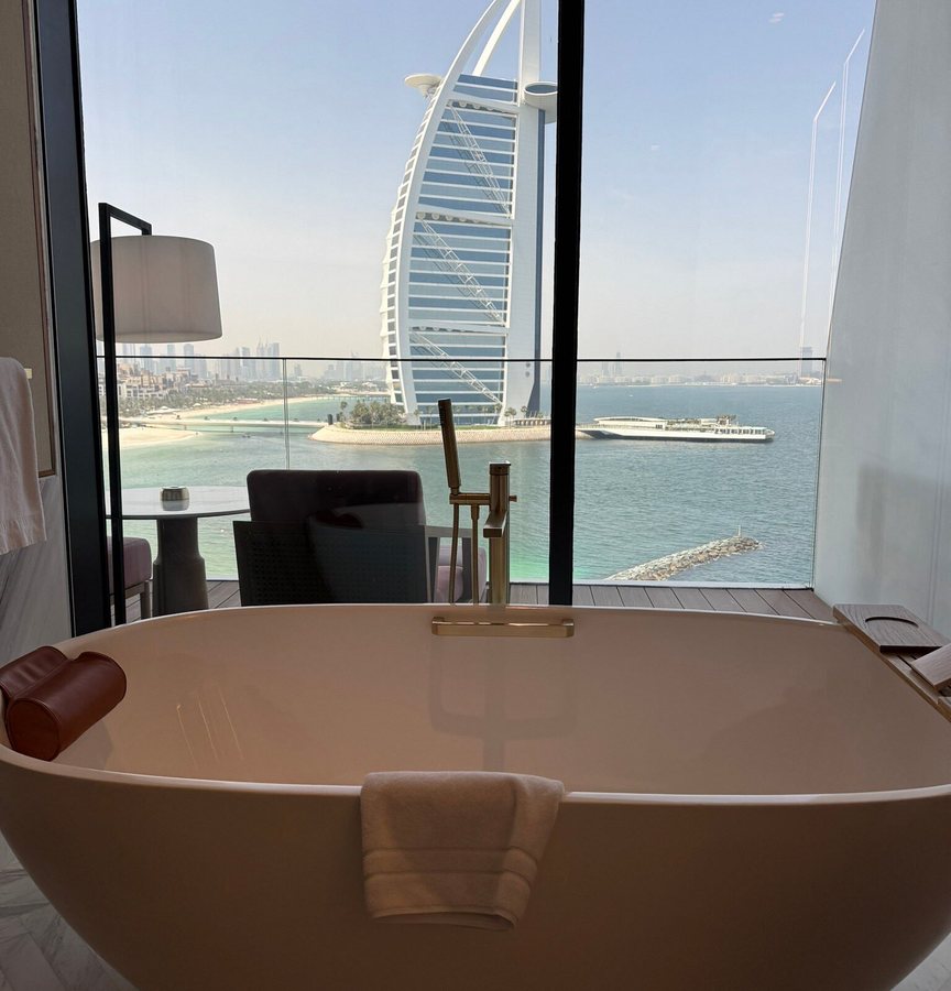 Jumeirah Residences Marsa Al Arab — Bathroom