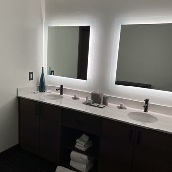 Juniper Preserve Golf Wellness Resort — Bathroom