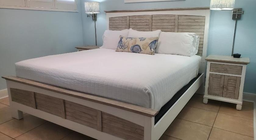 Jupiter Reef Club Resort — Guest room
