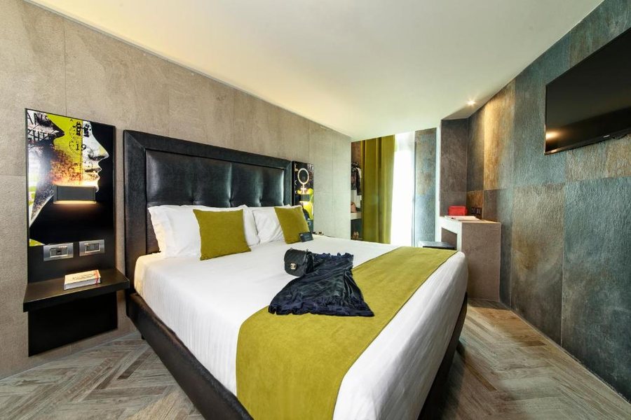 Just Hotel Milano — Guest room