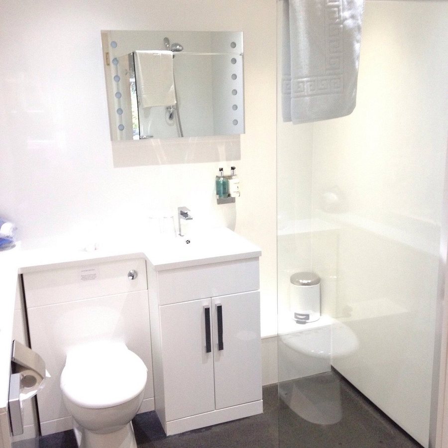 JustB — Bathroom