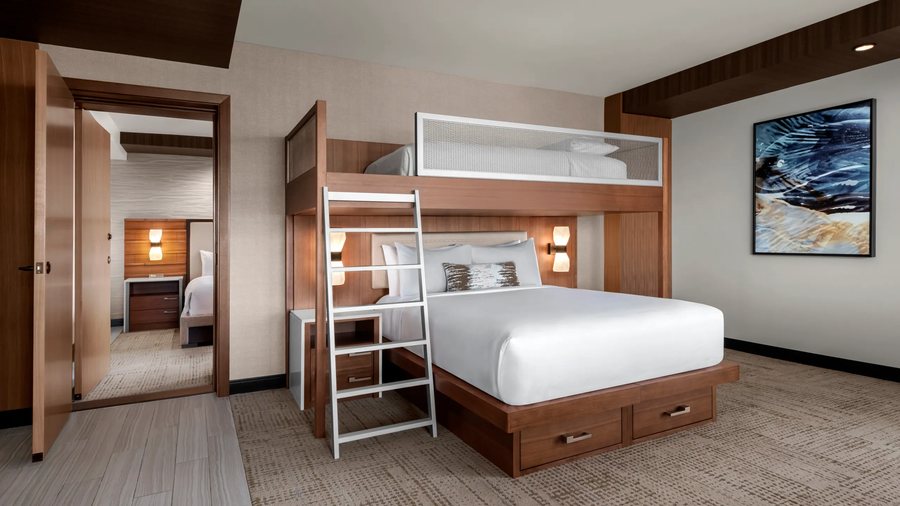 JW Marriott Anaheim Resort — Guest room