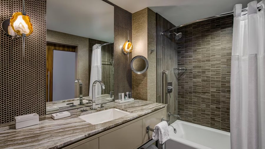 JW Marriott Austin — Bathroom