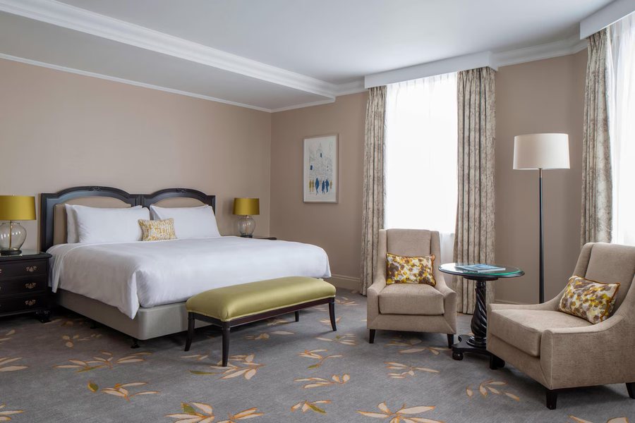 JW Marriott Grosvenor House London — Guest room
