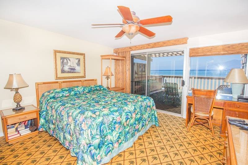 Kahana Sunset — Guest room