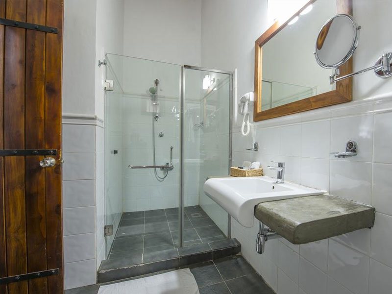 Kalu s Hideaway Udawalawe — Bathroom