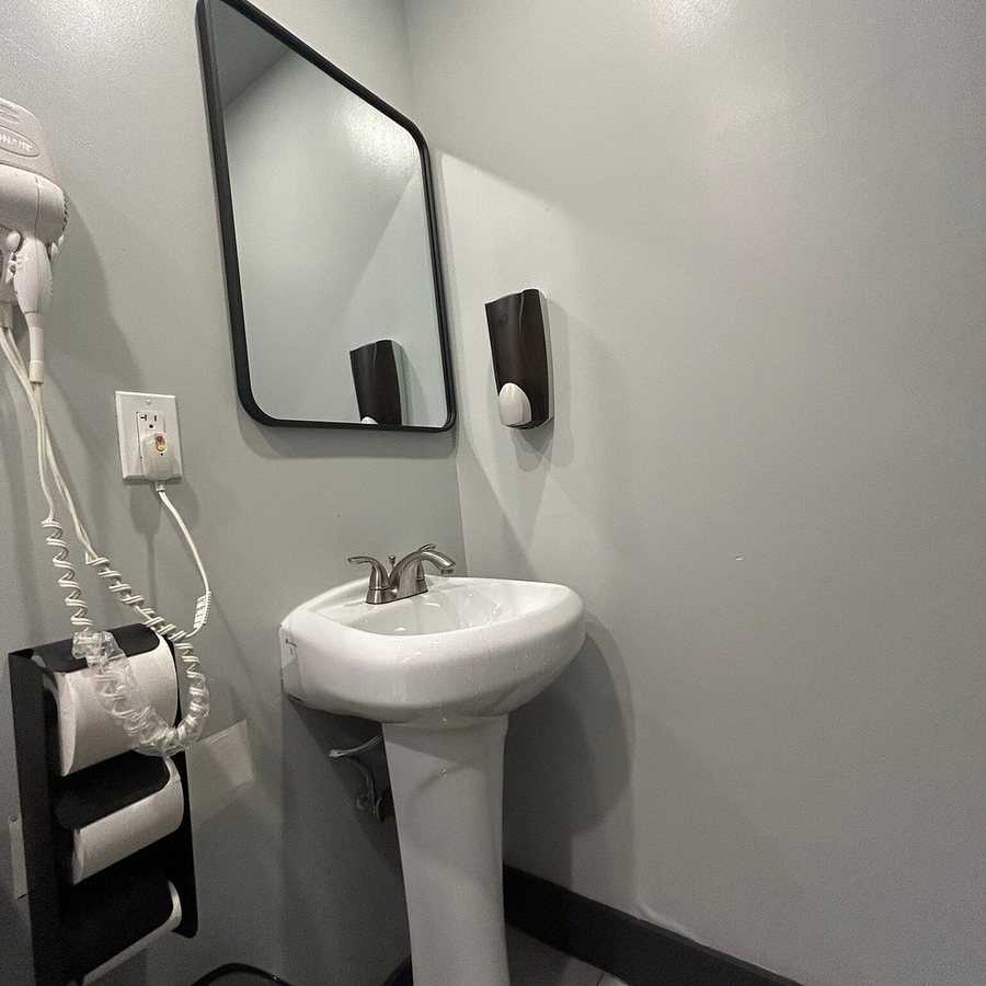 Kama Central Park Hostel New York City New York — Bathroom